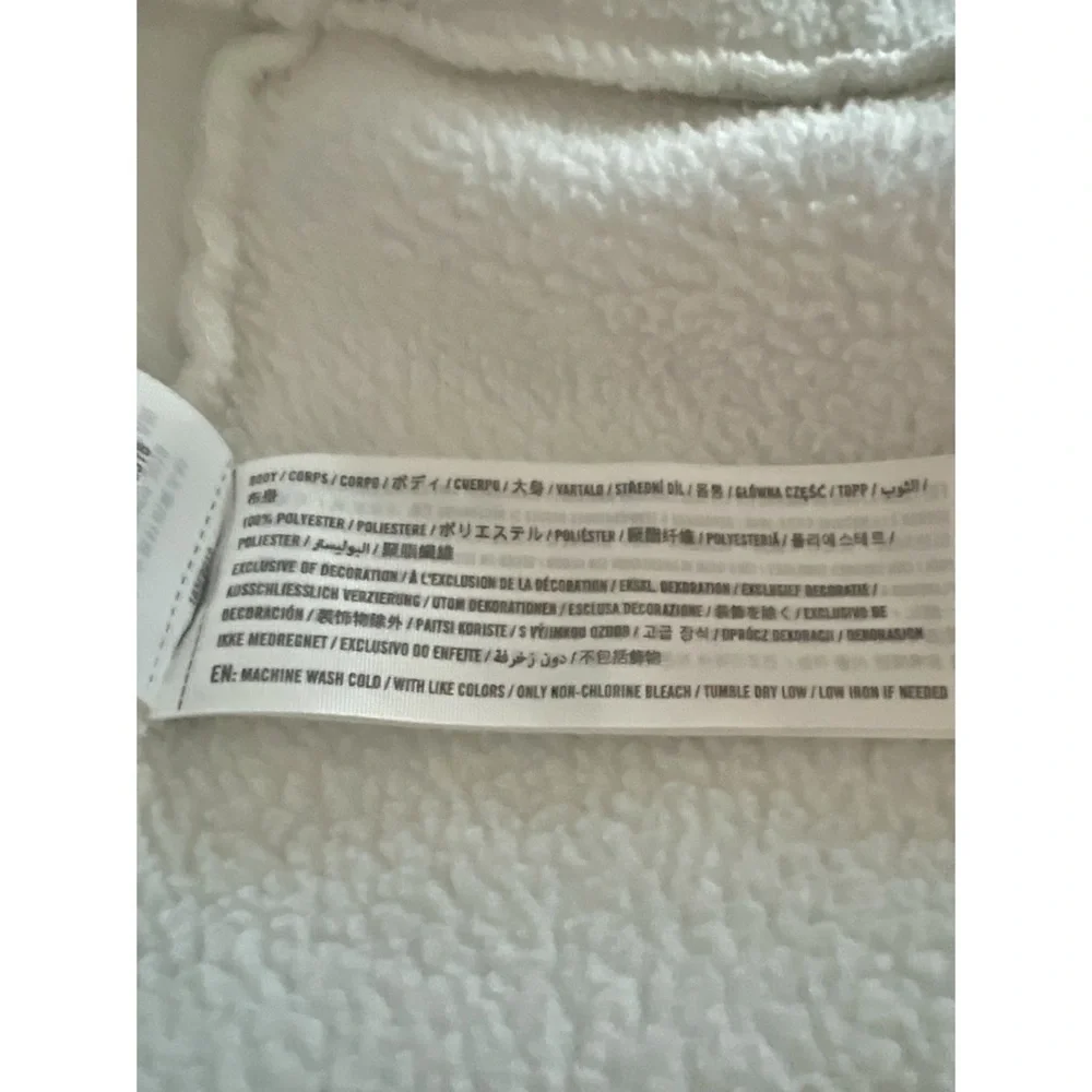 Abercrombie & Fitch white fleece jacket - Picture 5 of 5